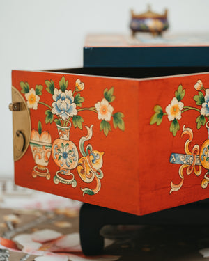 Hand Drawn Coffee Table with Sliding Drawers