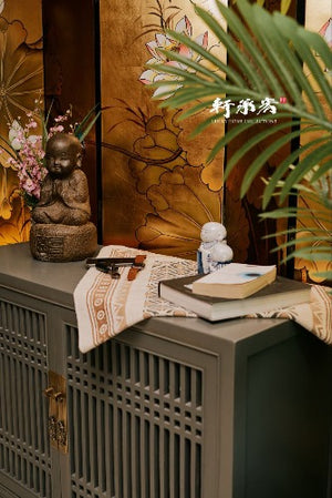 Latticework cabinet in grey lacquer