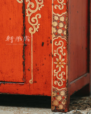 Expressive Amber Lacquered Sideboard