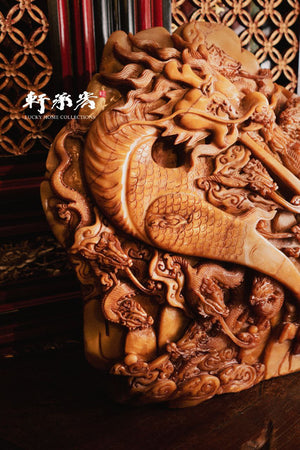 carved sixteen dragons chasing maniratna